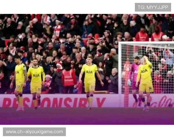 诺丁汉森林盯C罗式气场：从赛场到心灵的传奇吸引力